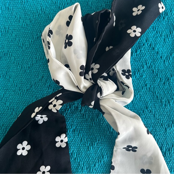 Floral Colorblock Halter Top Small - Picture 3 of 5